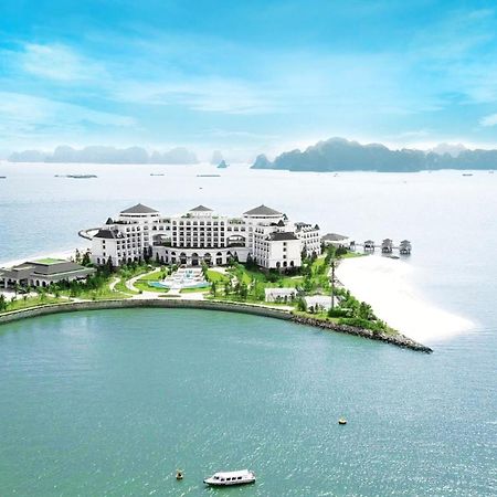 Vinpearl Resort & Spa Ha Long Exteriör bild