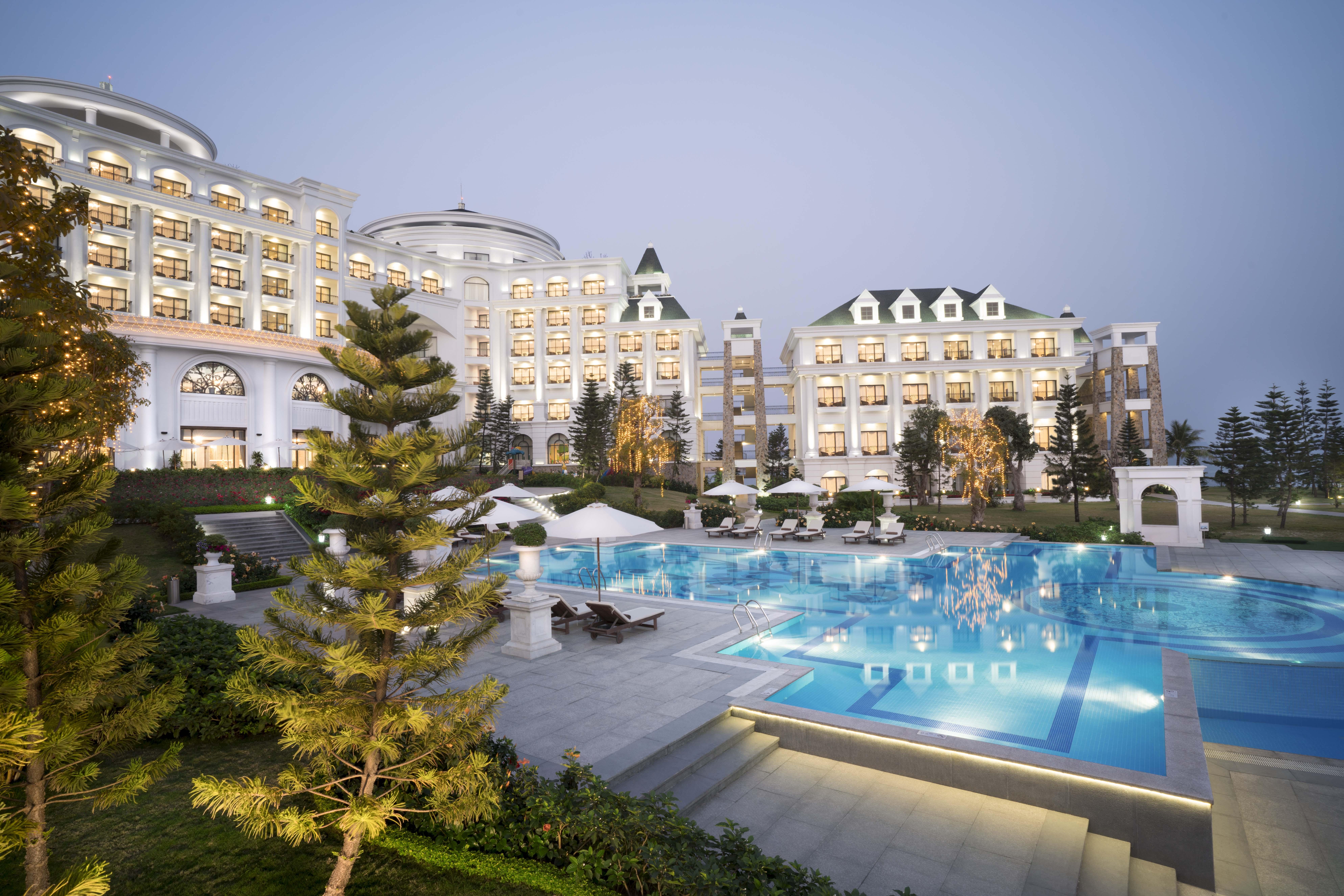 Vinpearl Resort & Spa Ha Long Exteriör bild
