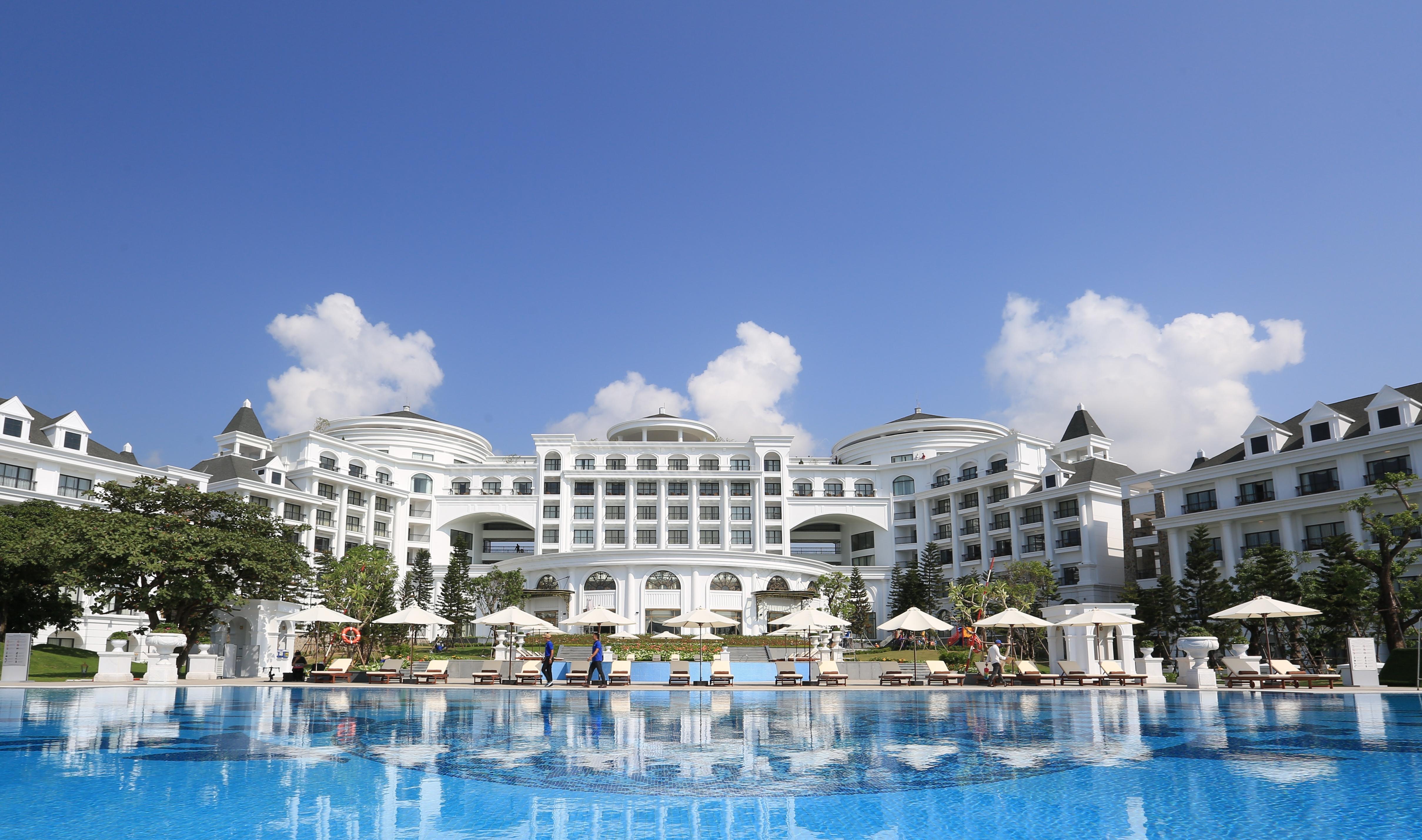 Vinpearl Resort & Spa Ha Long Exteriör bild