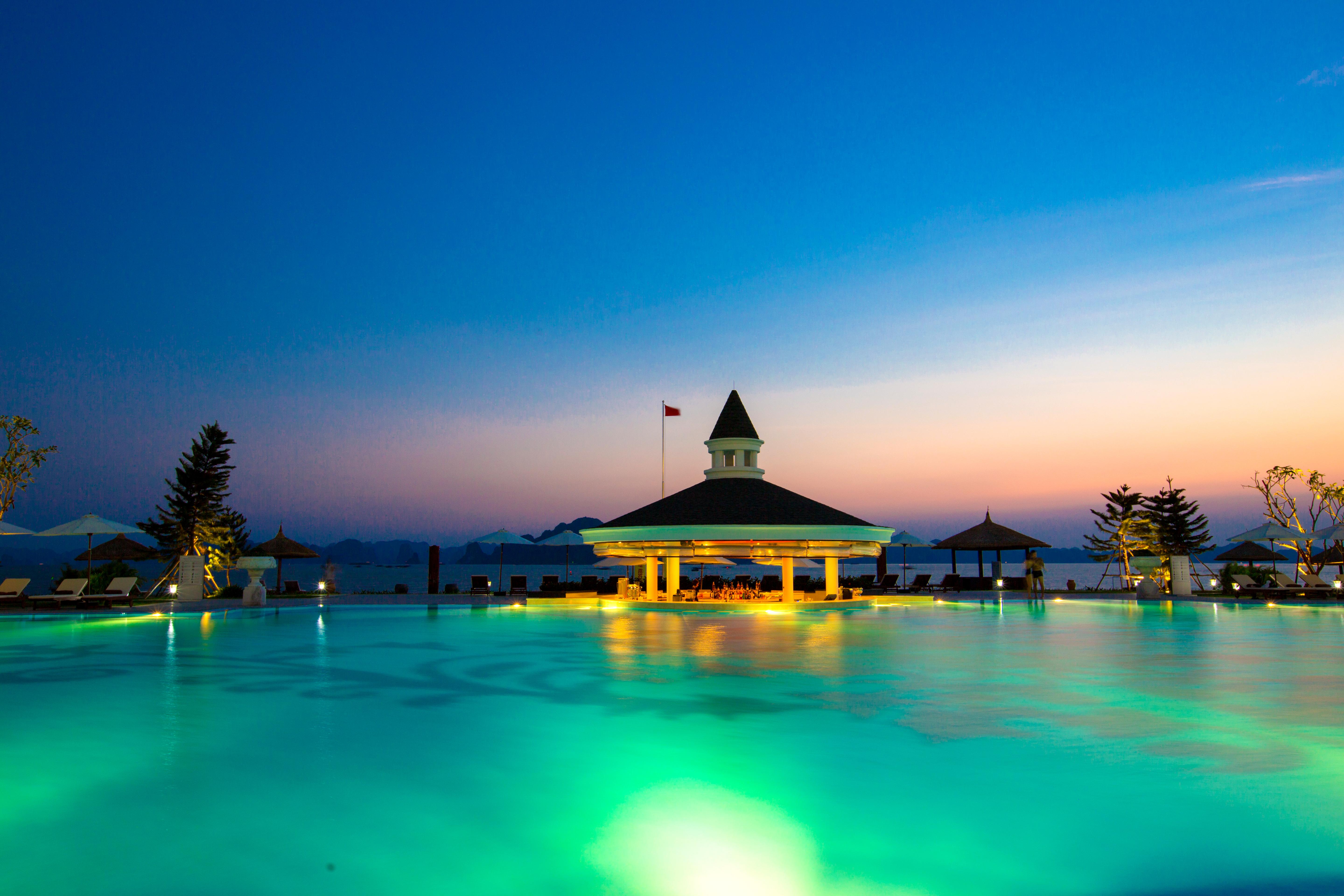 Vinpearl Resort & Spa Ha Long Exteriör bild