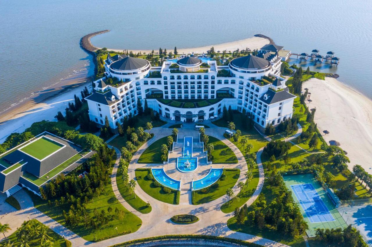 Vinpearl Resort & Spa Ha Long Exteriör bild