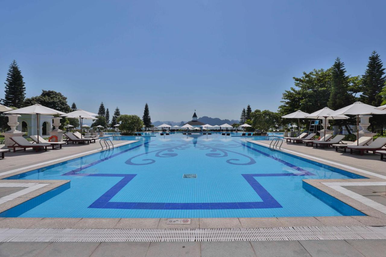 Vinpearl Resort & Spa Ha Long Exteriör bild
